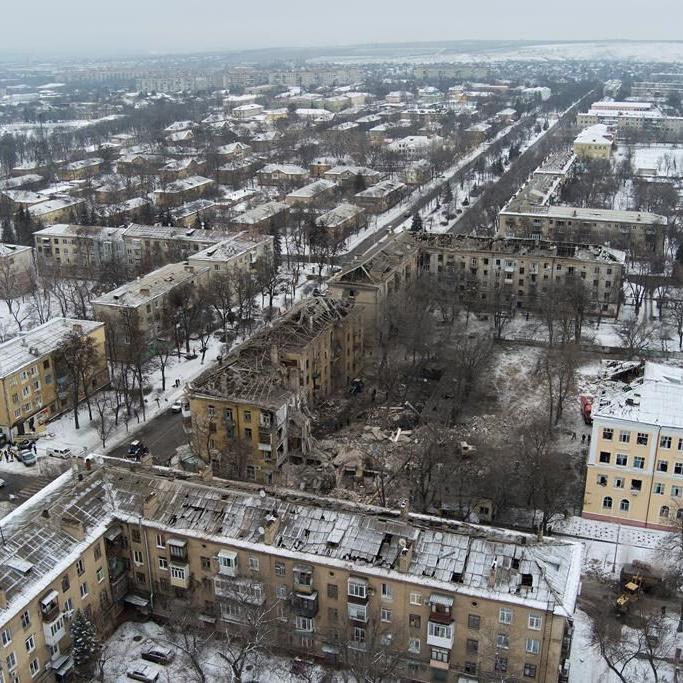 US to send Ukraine longer-range bombs in latest turnaround